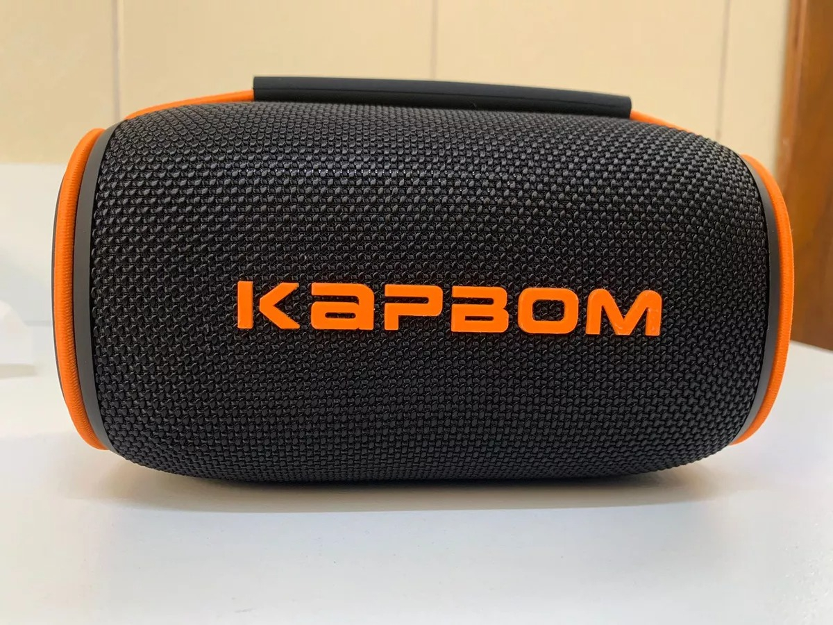 Caixa De Som Bluetooth Portátil À Prova D'agua 30w Kapbom Cor Preto 5v - Imagem 6